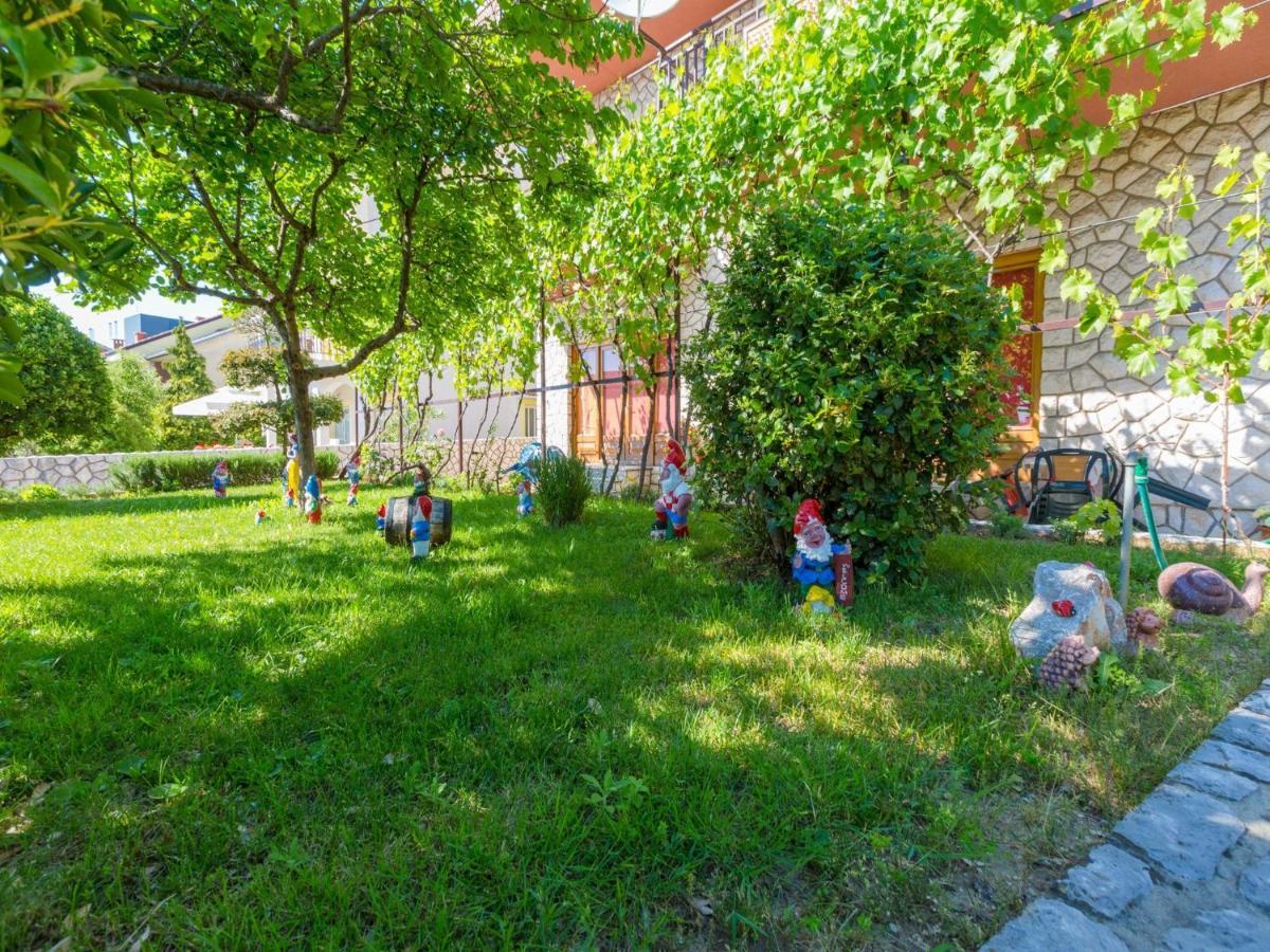 Apartments Davorka Crikvenica Ngoại thất bức ảnh