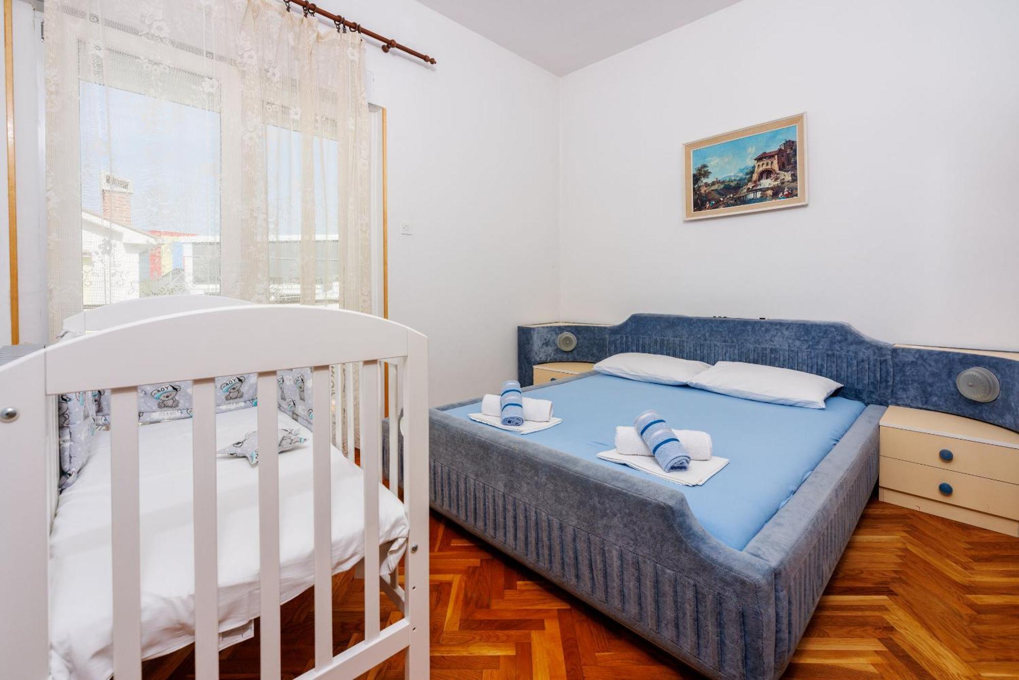 Apartments Davorka Crikvenica Ngoại thất bức ảnh