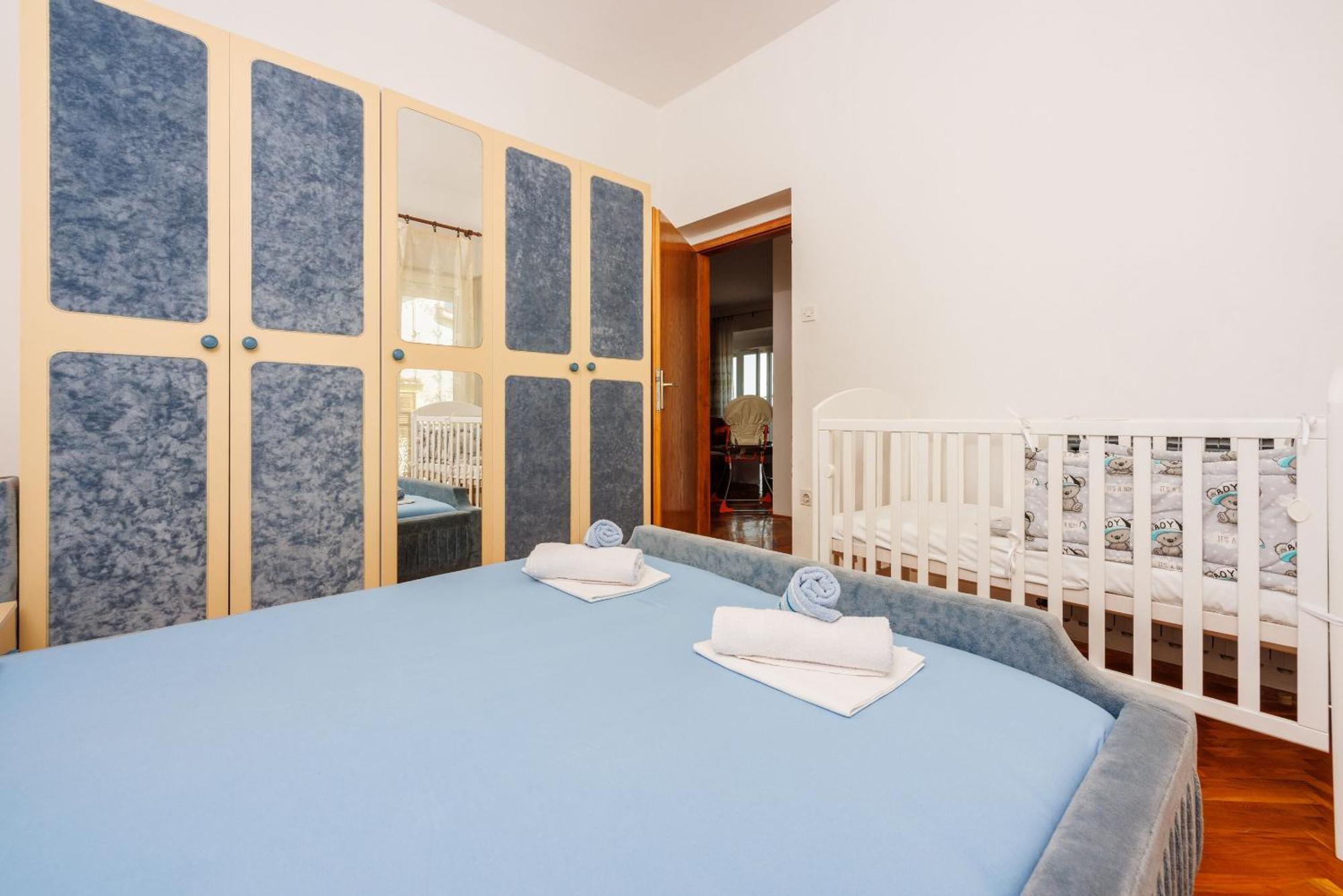 Apartments Davorka Crikvenica Ngoại thất bức ảnh